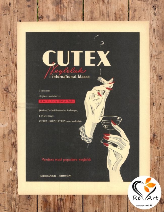 Dette er en original reklame plakat fra Cutex neglelak. På billedet er to hænder med rød neglelak på neglene. Baggrunden er sort